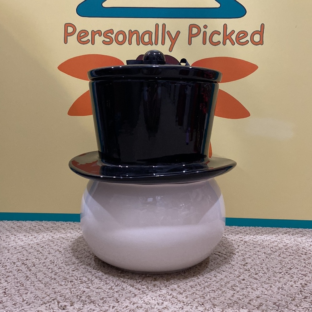 Rae Dunn x Frosty the Snowman FROSTY Canister - Picture 4 of 9